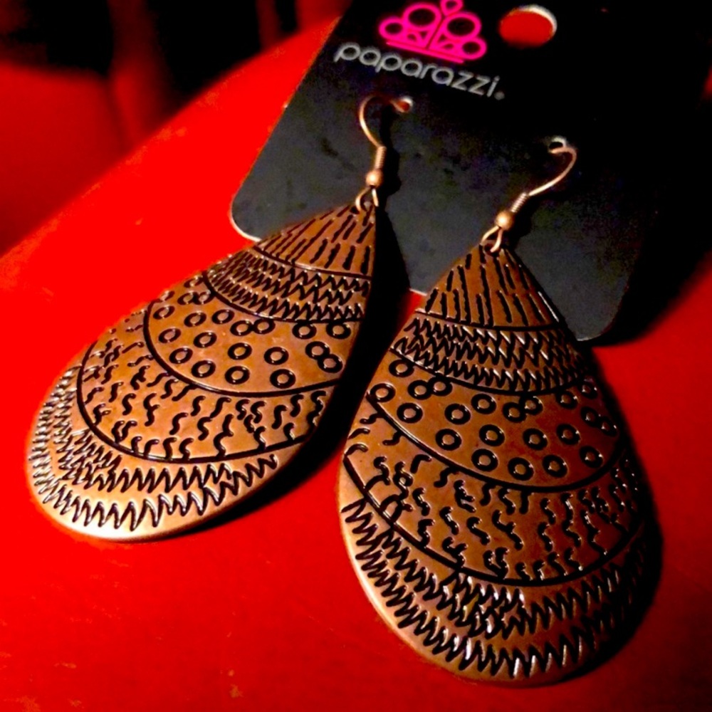 🌟3/$15 🆕Paparazzi: Copper Teardrop Earrings